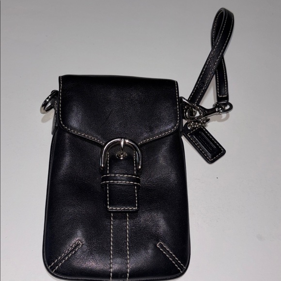 Coach Black Vintage Y2K Soho Wristlet Coach Black Leather Cell Phone Holder Y2K - Picture 1 of 16